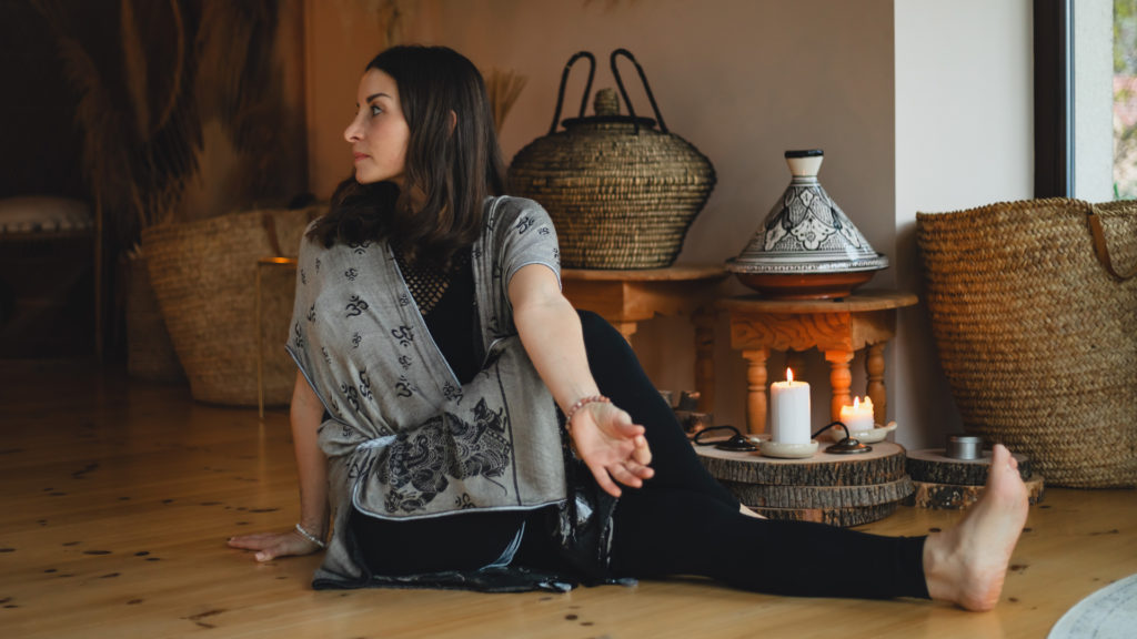 mindful-self-connection-stress-reduction