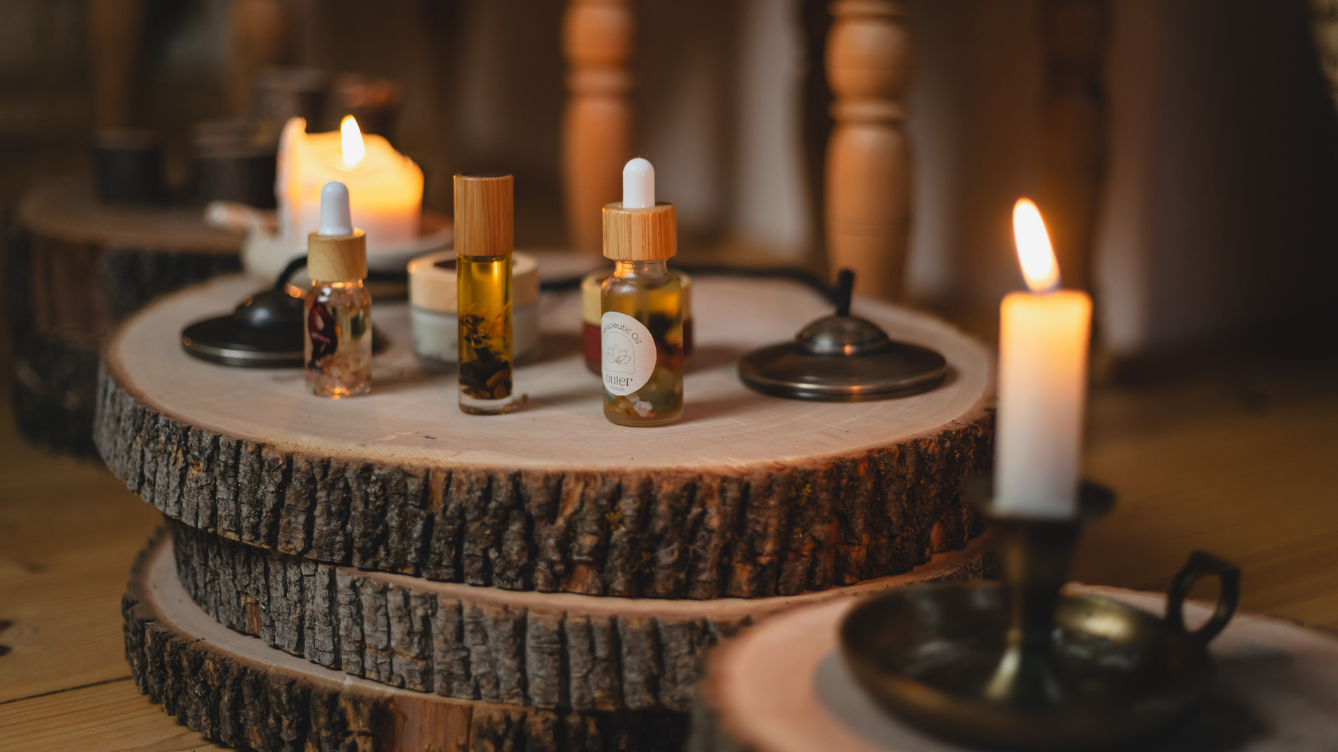 The Art of Aromatherapy: A Natural Therapy for Emotional Balance
